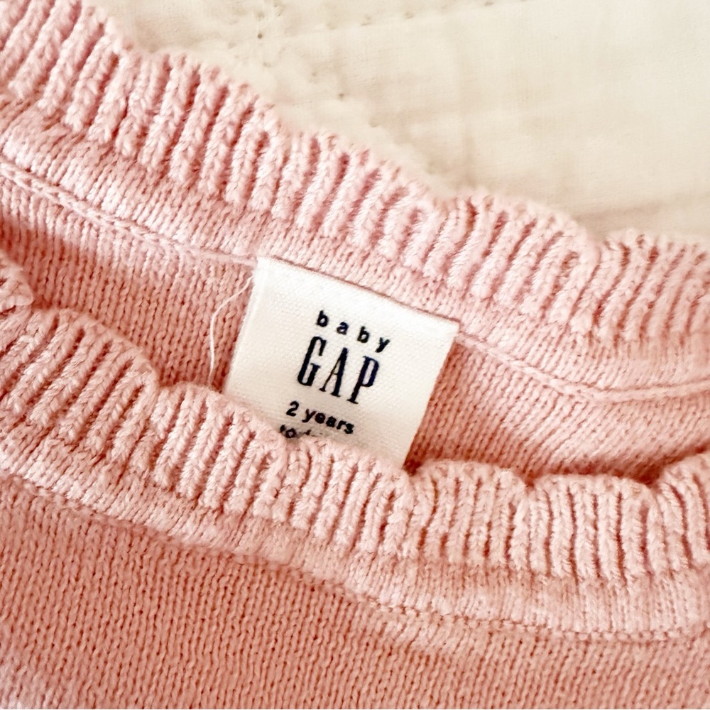 GAP Kids Soft Pink Knit Sweater Silver Stars Ruffle Sleeves 2T - Picture 2 of 3